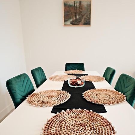 Luxury Suites South By Rikas Hotels Antwerpen Bagian luar foto